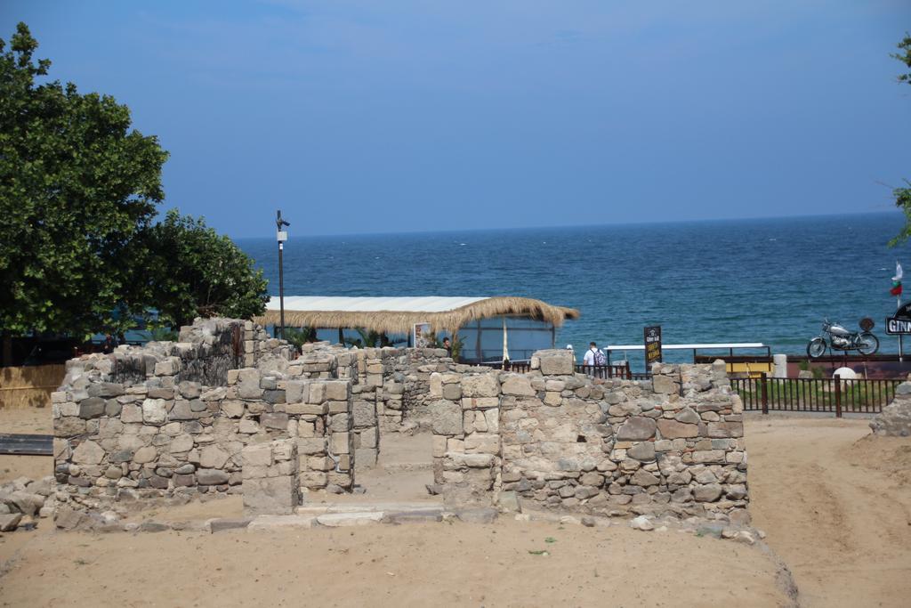 Family Hotel Verona Szozopol Kültér fotó