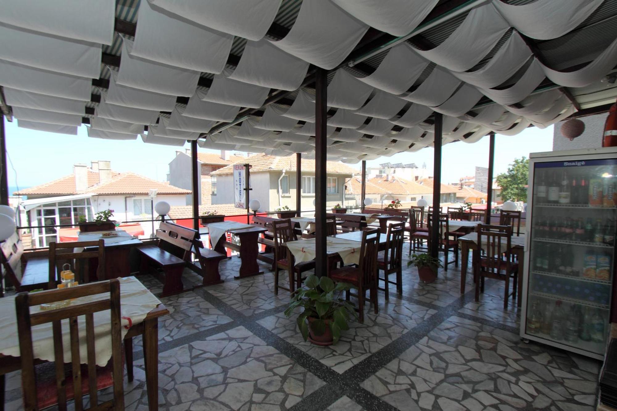 Family Hotel Verona Szozopol Kültér fotó