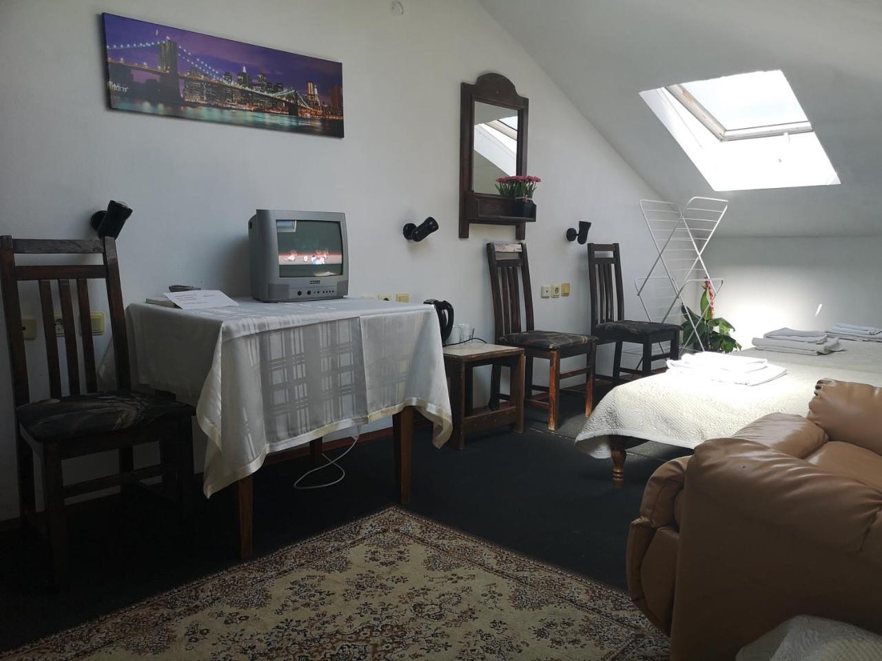 Family Hotel Verona Szozopol Kültér fotó