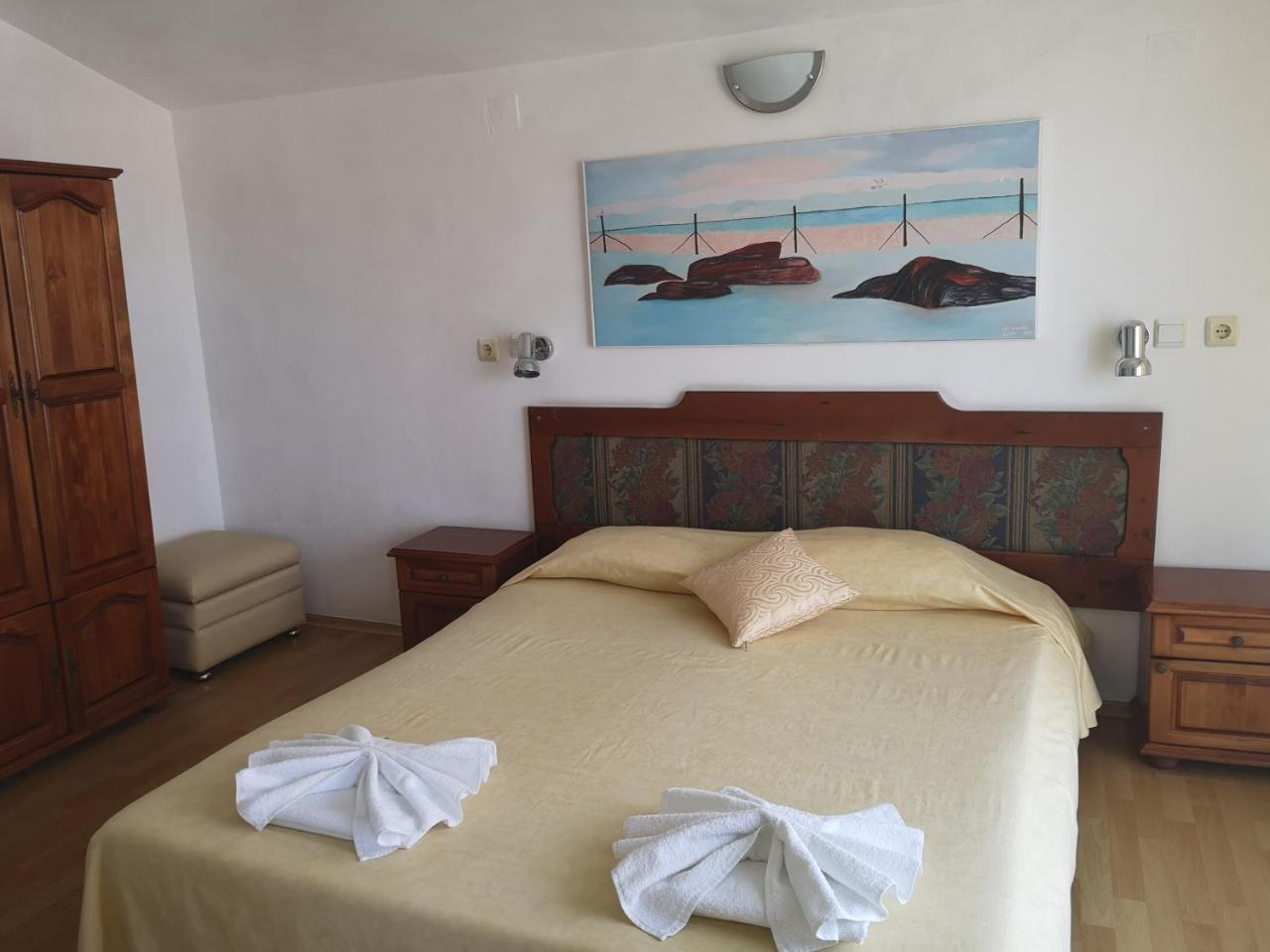 Family Hotel Verona Szozopol Kültér fotó