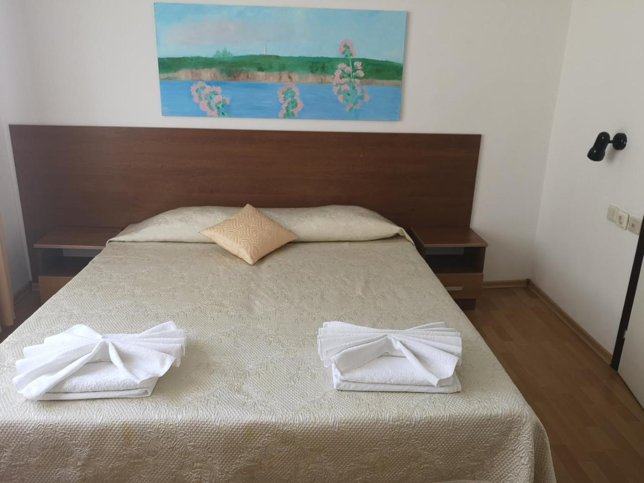 Family Hotel Verona Szozopol Kültér fotó